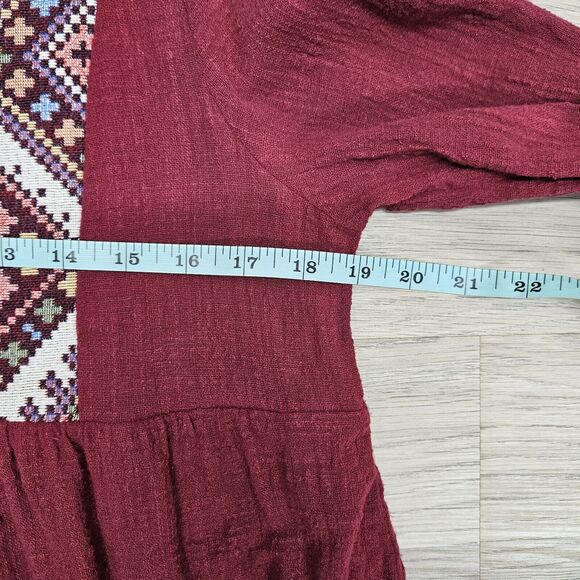 TASSEL N LACE Red Southwestern Tribal Embroidered Cotton Blouse Size Medium - Picture 5 of 7